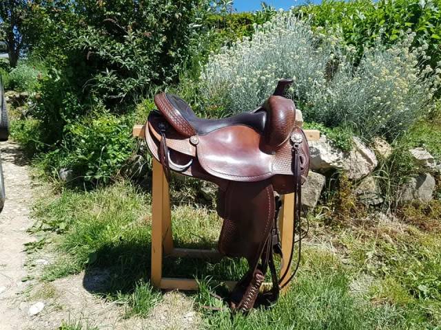 Selle western Crates