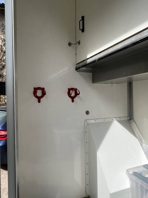 Camion VL pour 2 chevaux Rh&ocirc;ne 