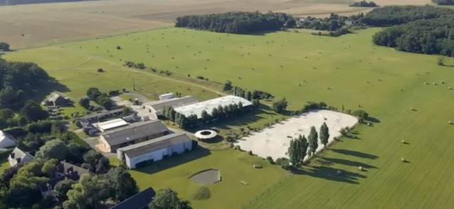 Domaine &eacute;questre d'exception &agrave; Azay-sur-Cher  Indre-et-Lo
