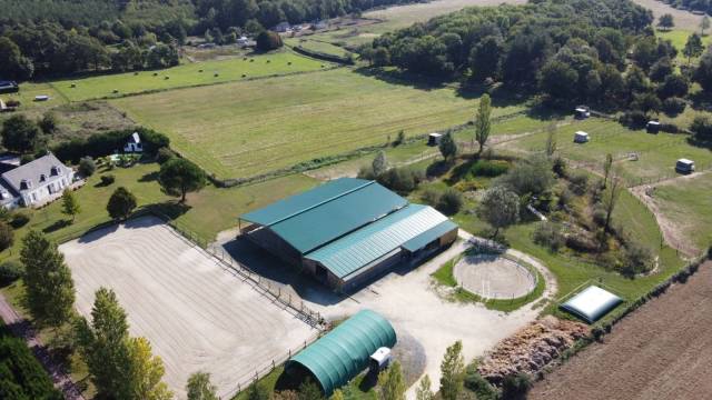 Propri&eacute;t&eacute; &eacute;questre d'exception aux portes d'Amboise  Plus