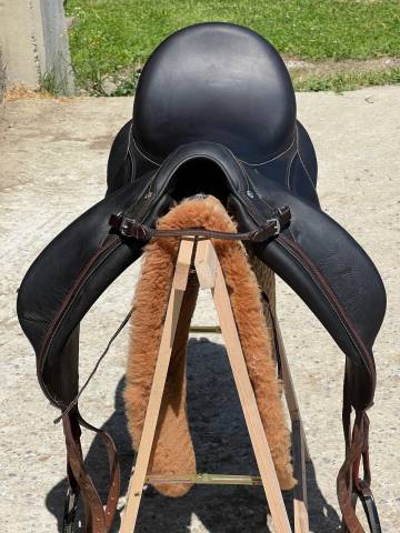 Selle de dressage Devoucoux