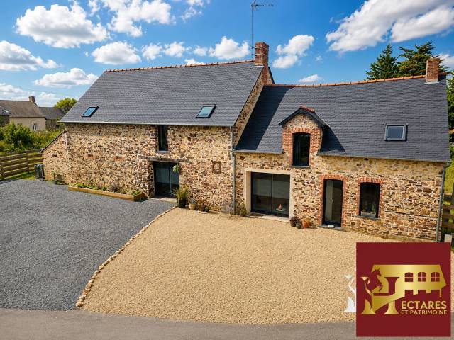 Maison enti&egrave;rement r&eacute;nov&eacute;e avec d&eacute;pendances ? 4 chambres ? Environnement campagn