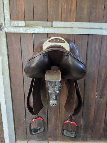 Selle de saut prestige 