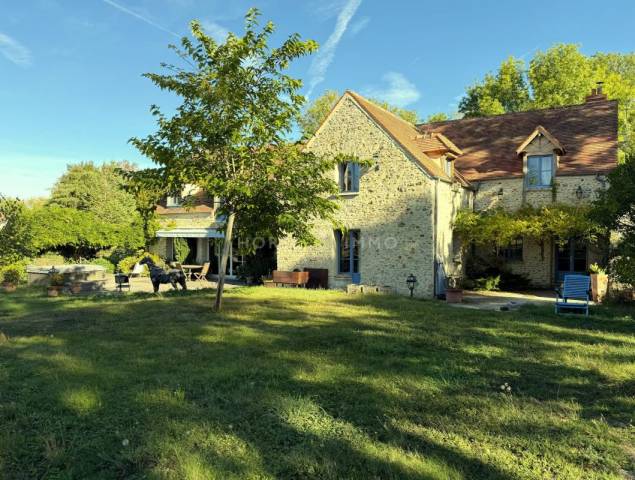 Propri&eacute;t&eacute; Equestre de Charme, 20 mn de Versailles