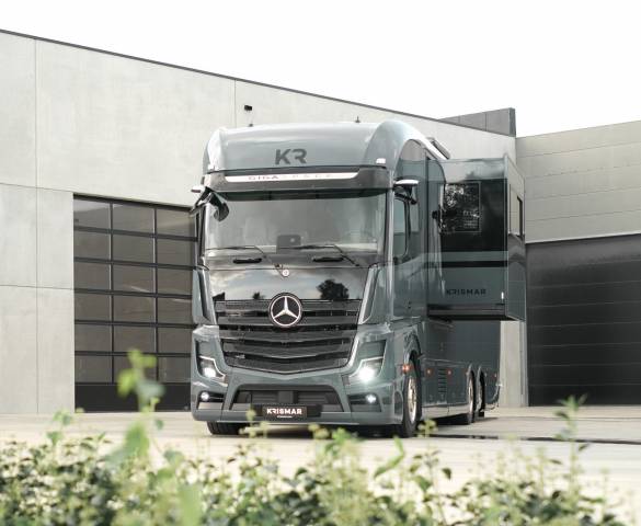 Camion poids lourds Krismar 6 chevaux 