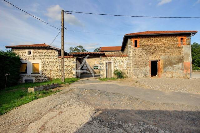 FERME TRADITIONNELLE - DUERNE