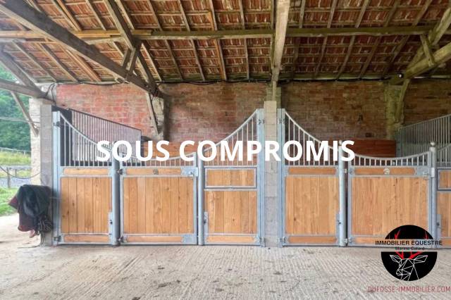 SOUS COMPROMIS - Charmante propriété de 2,6 hectares 
