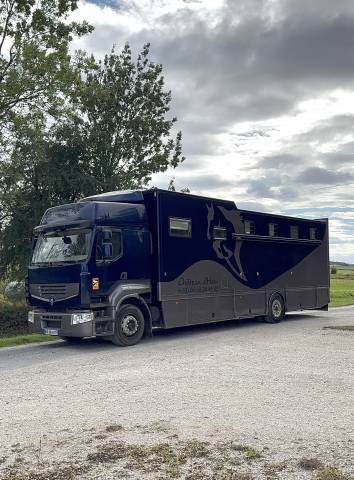 Poids Lourd 8 places transport de chevaux 