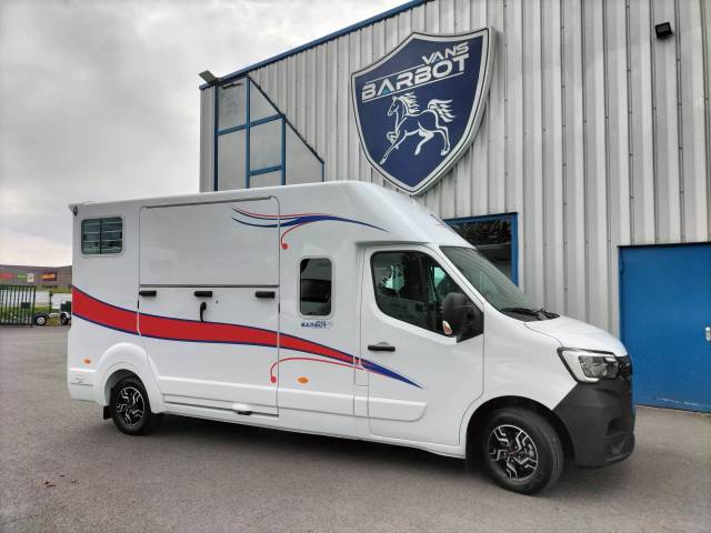 CAMION 2 CHEVAUX 