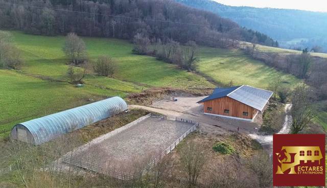 26 hectares aux portes de Suisse