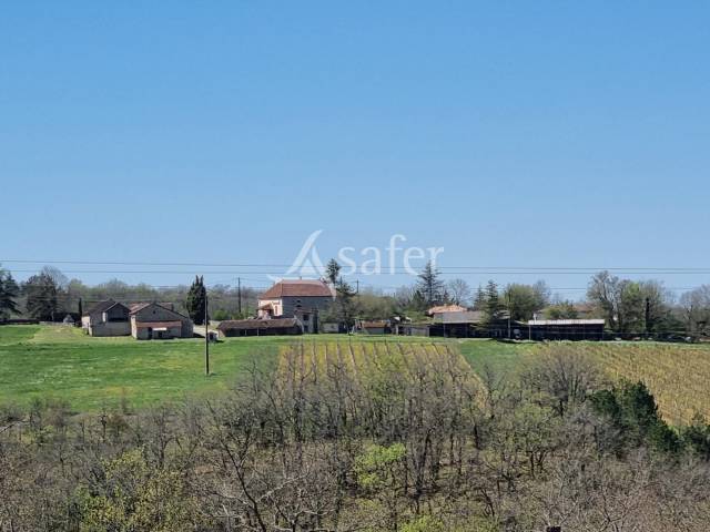 Propri&eacute;t&eacute; en AB proche Cahors