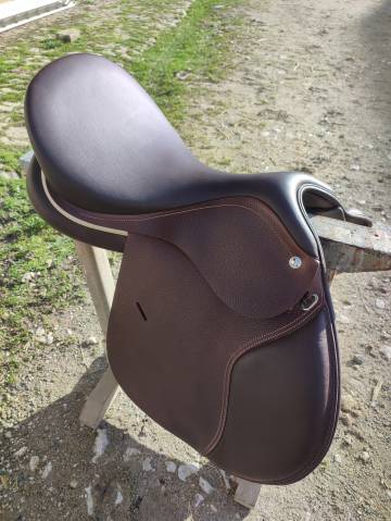 Selle Ikonic mixte evo 100% cuir