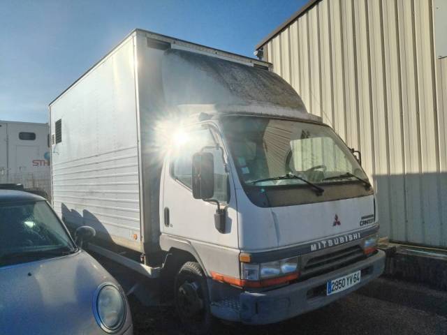 &agrave; vendre camion vl chevaux