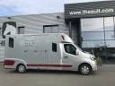 Camion pour chevaux Theault - TO 744