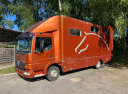 Mercedes Atego 4 places chevaux + espace cavalier