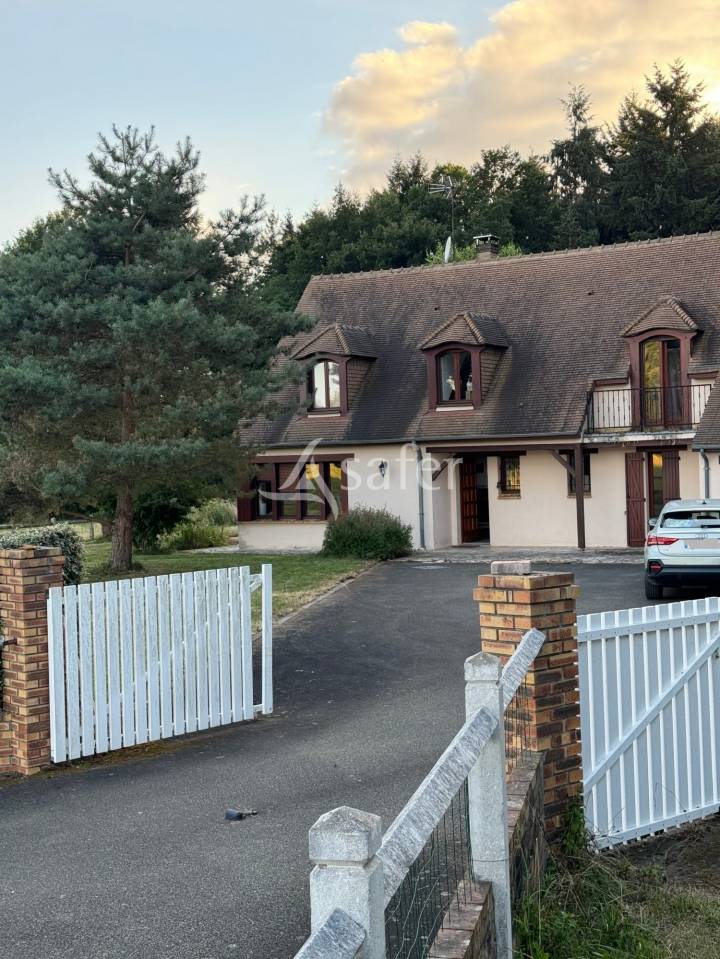 Complexe d'entrainement pour trotteurs cl&eacute; en main