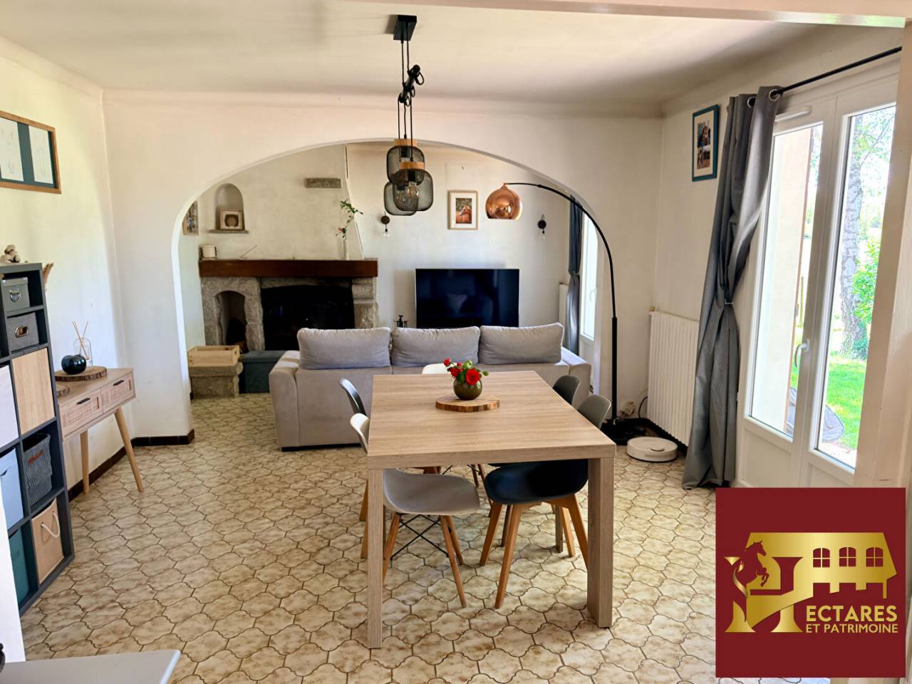 Propri&eacute;t&eacute;  2 Hectares et maison 90 m2 Notre Dame des landes