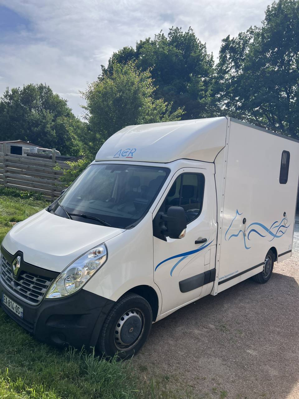 Camion VL pour 2 chevaux Rh&ocirc;ne 