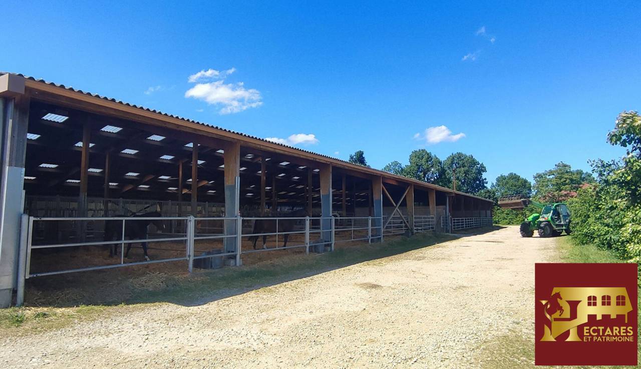 Propri&eacute;t&eacute; agricole 48 hectares