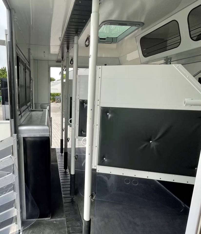 MAN TGM 15.290 WMS POP OUT