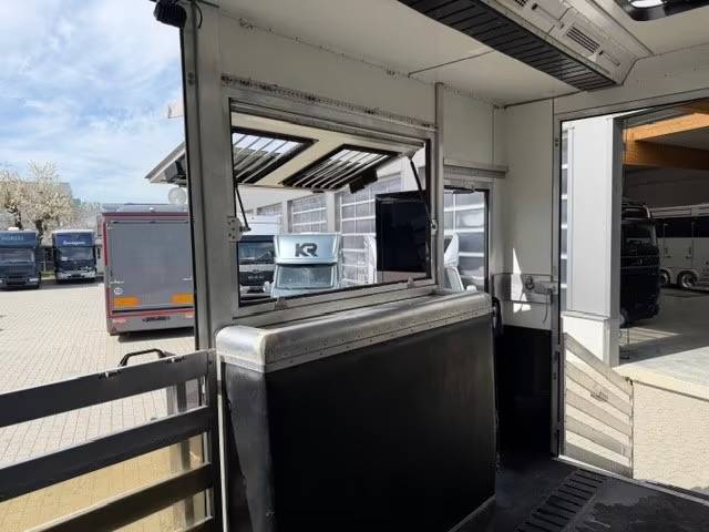 MAN TGM 15.290 WMS POP OUT