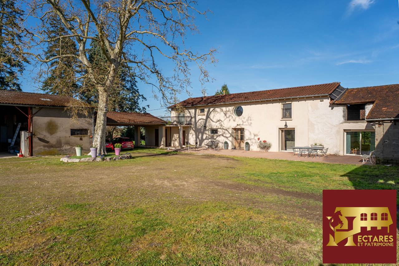3,5 hectares et habitation r&eacute;nov&eacute;e
