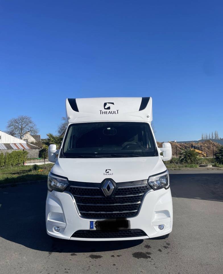camion Theault proteo switch stalles.
