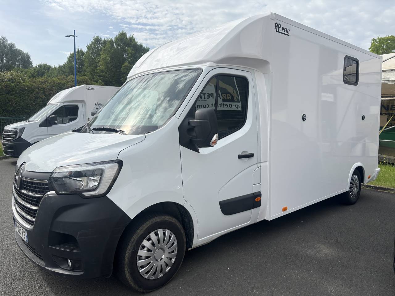 Renault Master L3 2022 carrosserie neuve  stalle 
