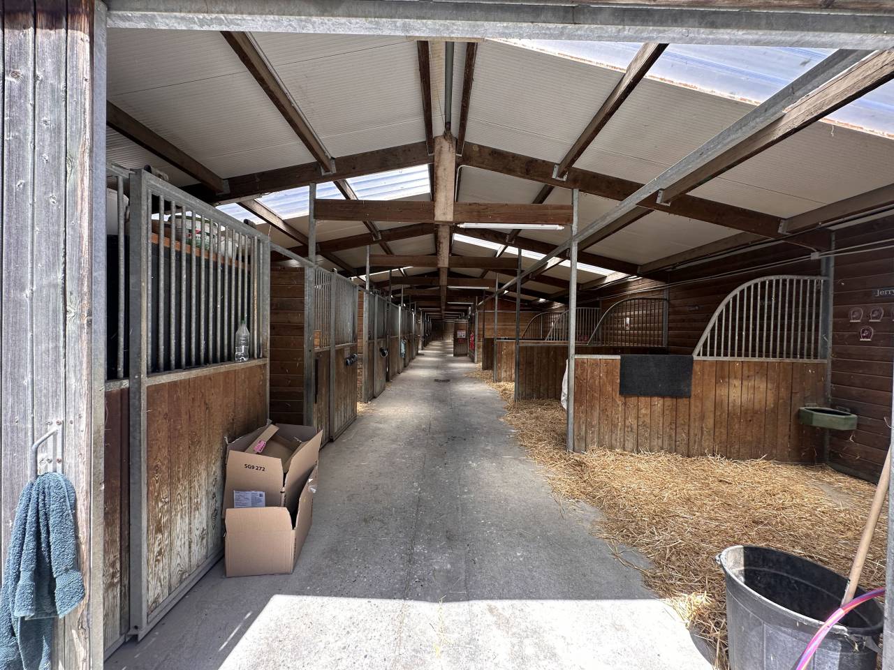 ETABLISSEMENT EQUESTRE EN ACTIVITE SUR 17 HA - R&eacute;gion