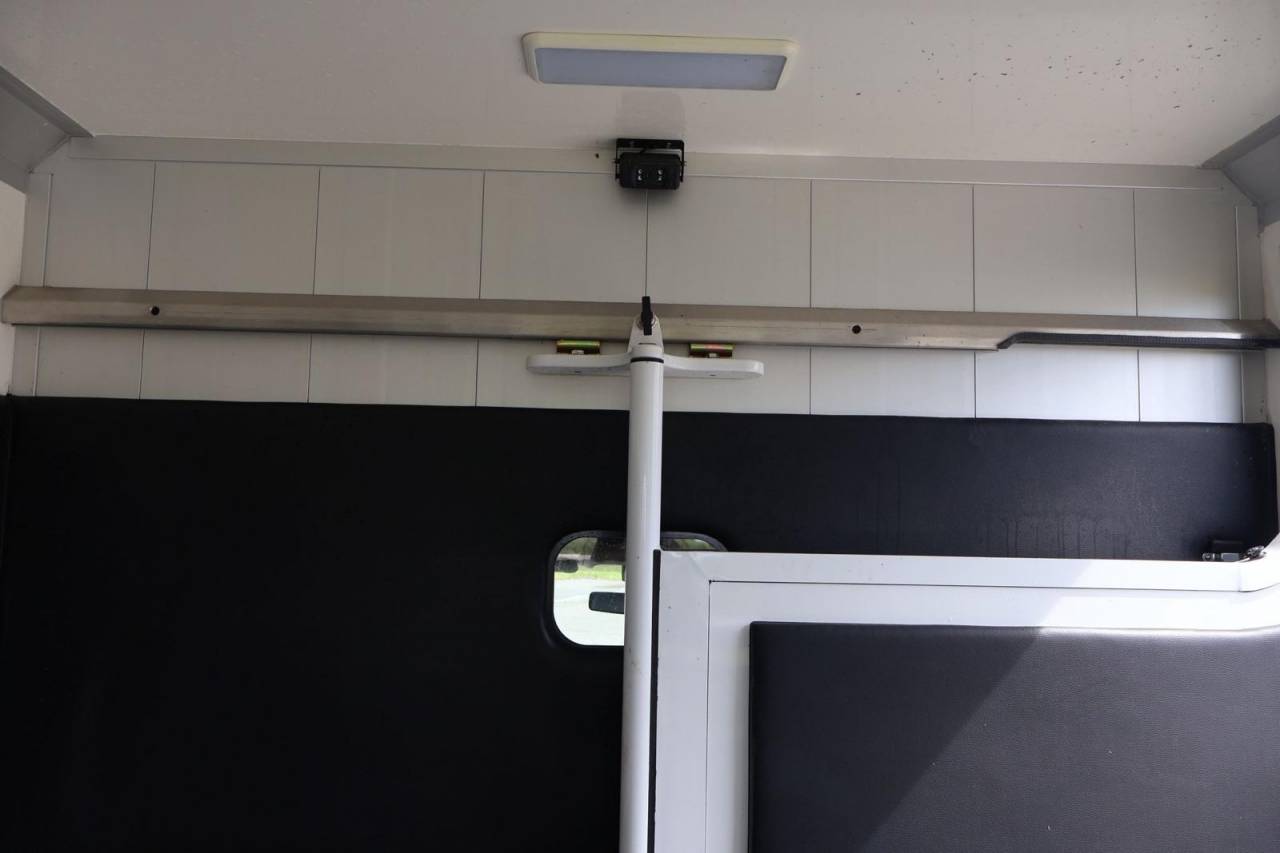 VL STX MOVANO 5P 165CH - VENDU