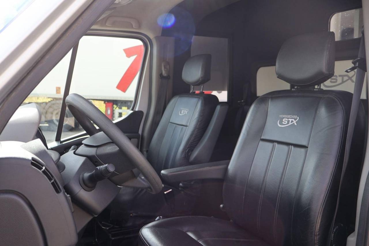 VL STX MOVANO 5P 165CH - VENDU