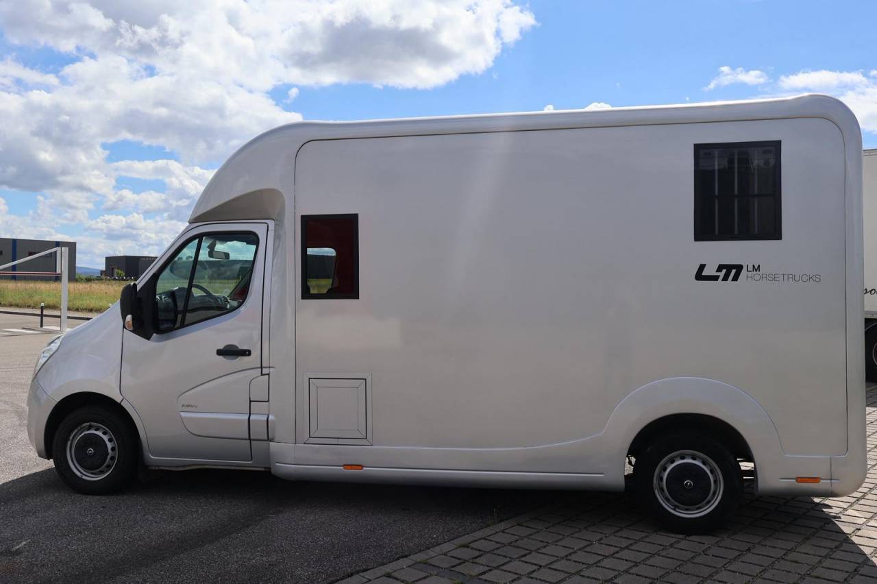 VL STX MOVANO 5P 165CH - VENDU