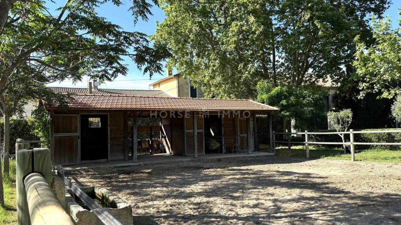 PROPRI&Eacute;T&Eacute; D'EXCEPTION AUX PORTES D'AIGUES-MORTES