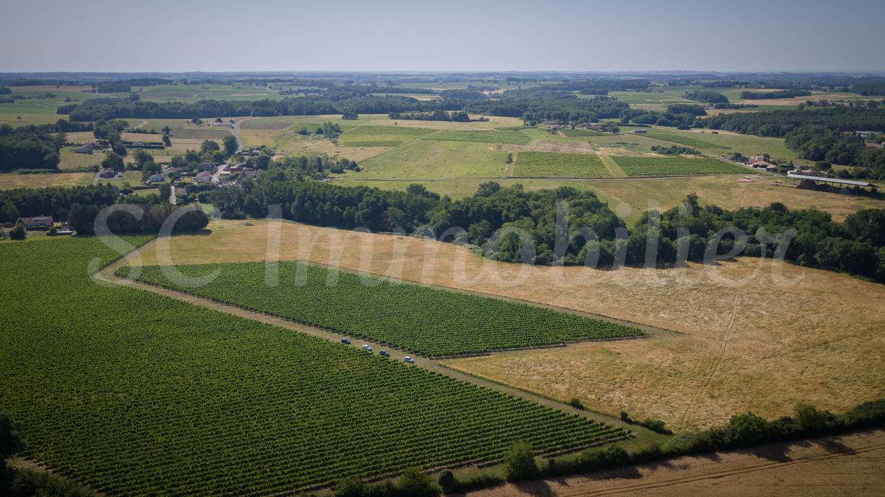 Propri&eacute;t&eacute; agricole sur 34 hectares