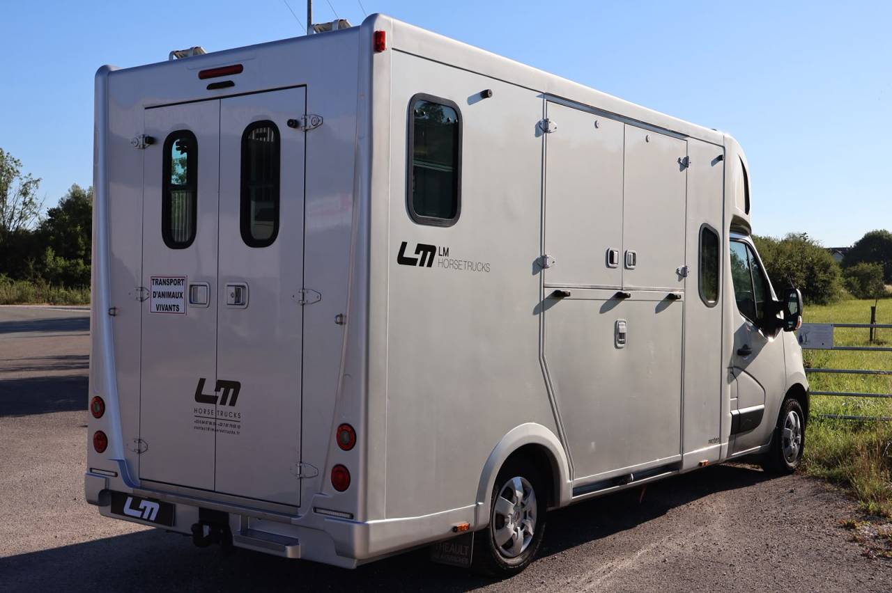 VL MASTER THEAULT 5P STALLE - VENDU