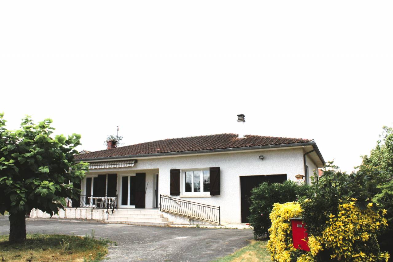 PROPRIETE DE 20 HECTARES DANS LA HAUTE  GARONNE