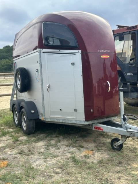 &Agrave; vendre &ndash; Van B&ouml;ckmann Champion R 2 chevaux &ndash; 2019