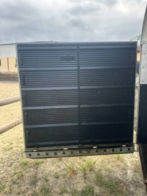 &Agrave; vendre &ndash; Van B&ouml;ckmann Champion R 2 chevaux &ndash; 2019