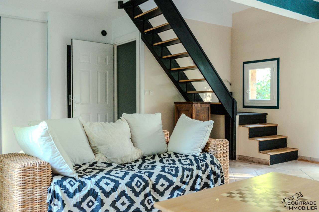Propri&eacute;t&eacute; 5ha40, deux maisons, prairies