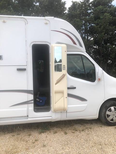 master dci 170cv/bte auto/131642kms/5pl/stall/46900 eur