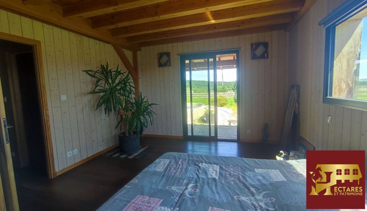 Propri&eacute;t&eacute; &eacute;questre 2,6 hectares