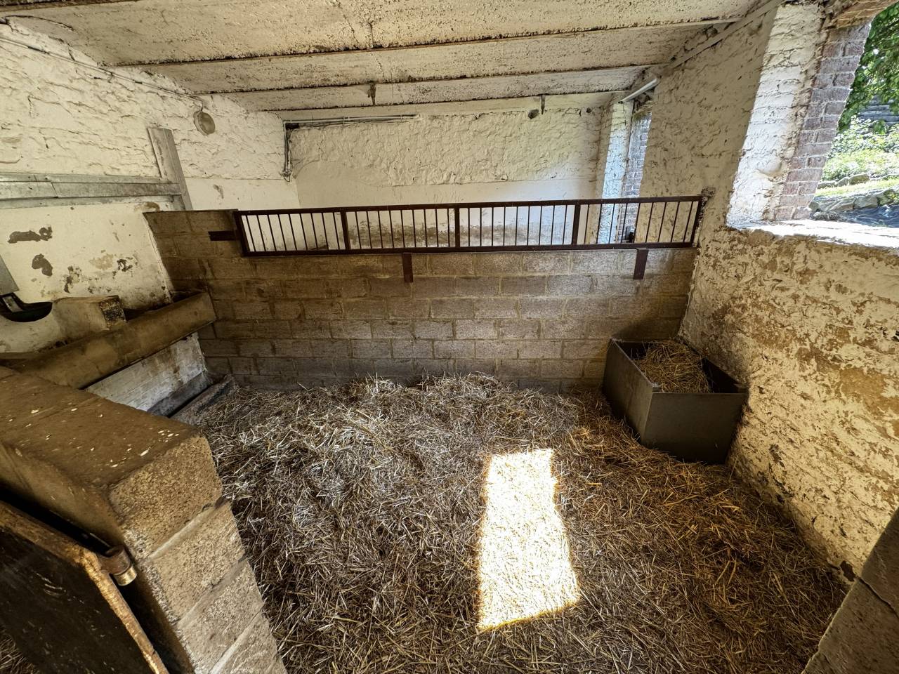 PROPRIETE D&rsquo;ANDENNE - Maison, 6 appartements, &eacute;curie