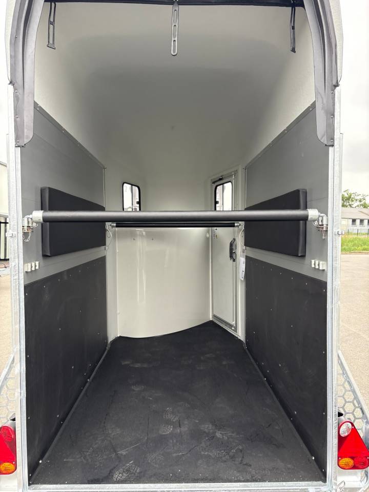 Van Cheval Liberte Gold One Origins 1 place 1/2 