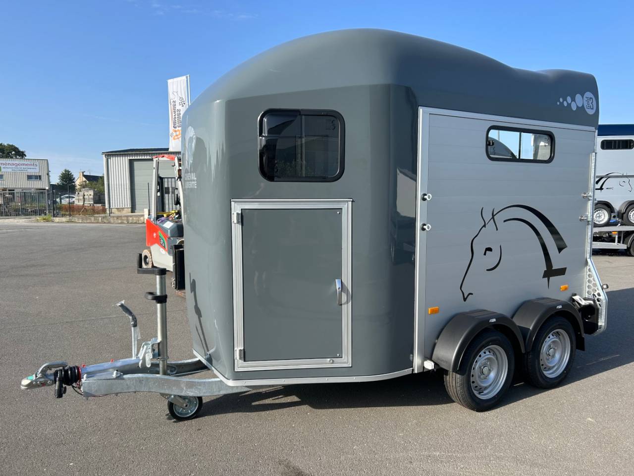 Van Cheval Liberte Gold 3 luxe