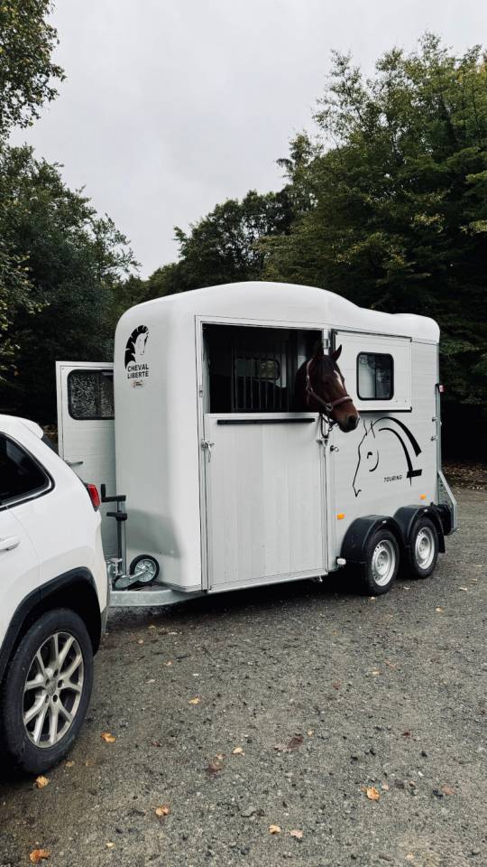 Van Cheval Liberte Touring country