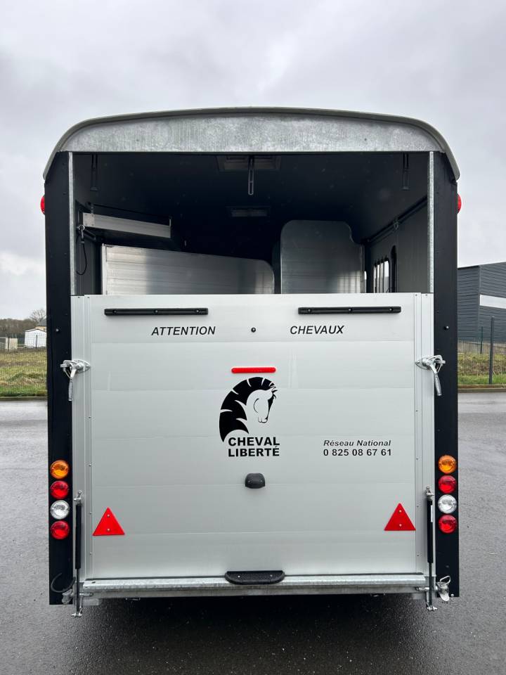 van Cheval Liberte diagonal Maxi 3