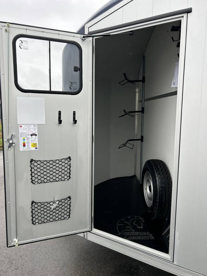 van Cheval Liberte diagonal Maxi 3