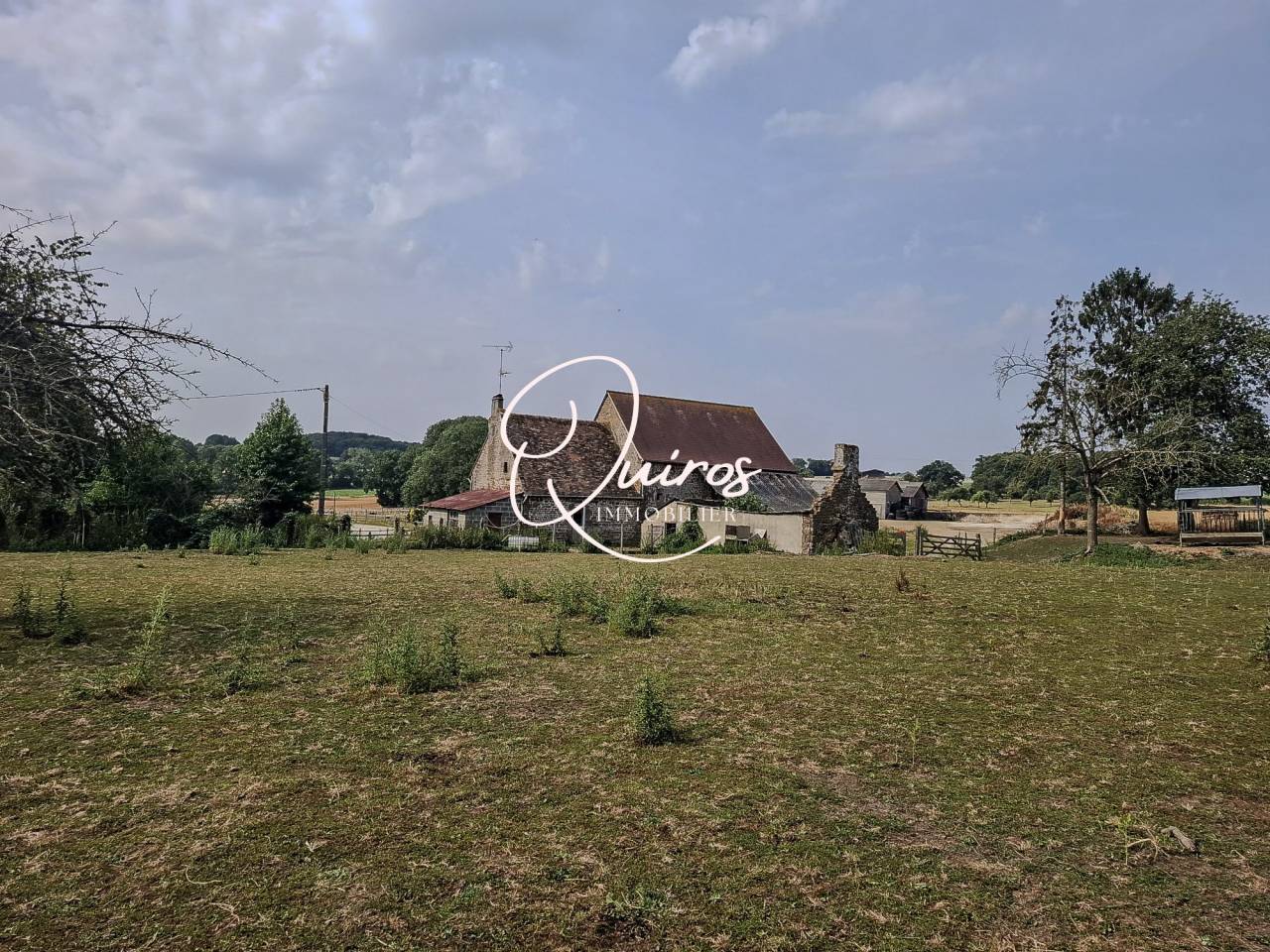 Propri&eacute;t&eacute; &eacute;questre - 2,8 Hectares - Bagnoles-de-l'Orne