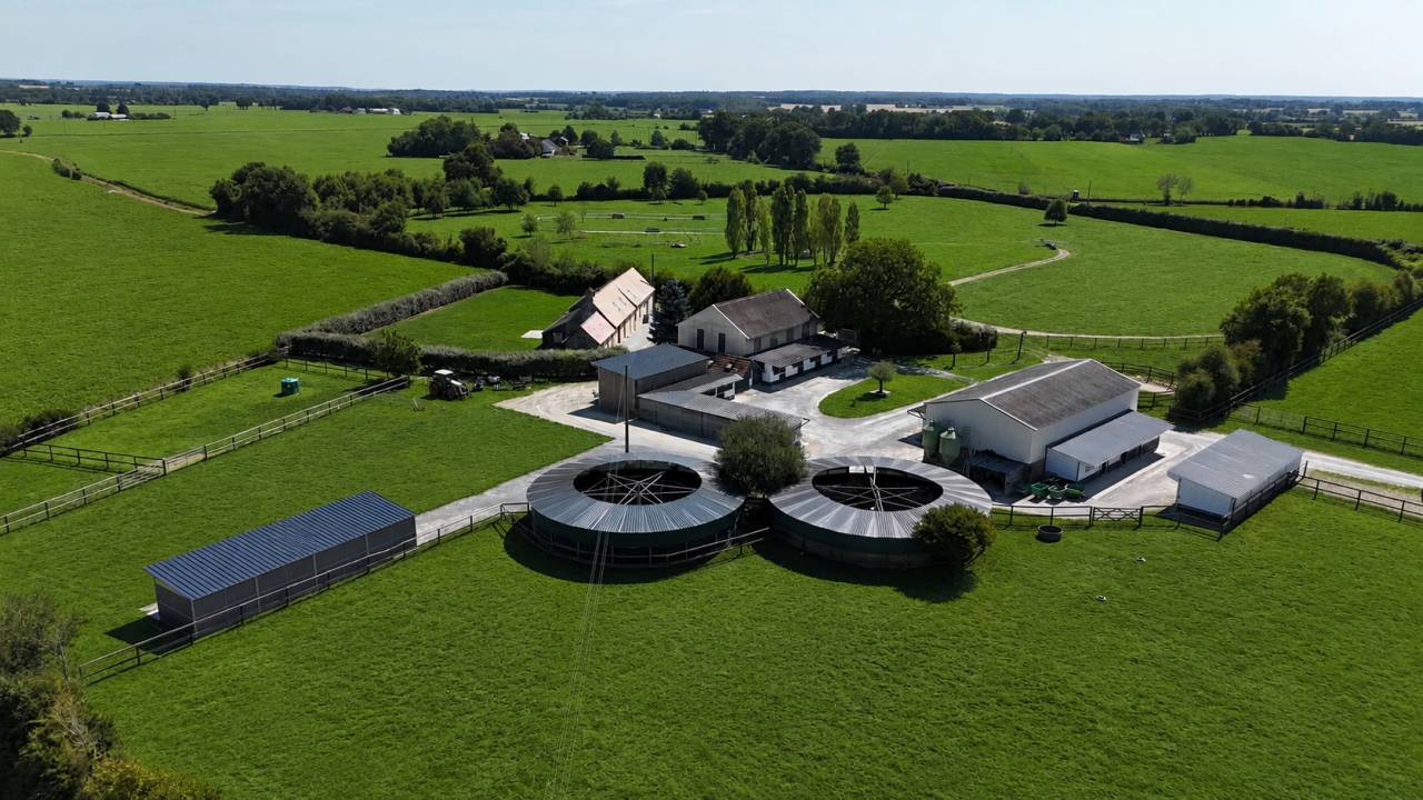 Propri&eacute;t&eacute; &eacute;questre avec maison d'habitation sur 7 ha