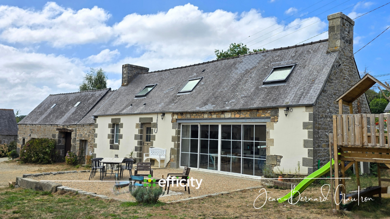 MAISON 101 m&sup2; - 4 PI&Egrave;CES - 3 CHAMBRES - &Eacute;CURIE
